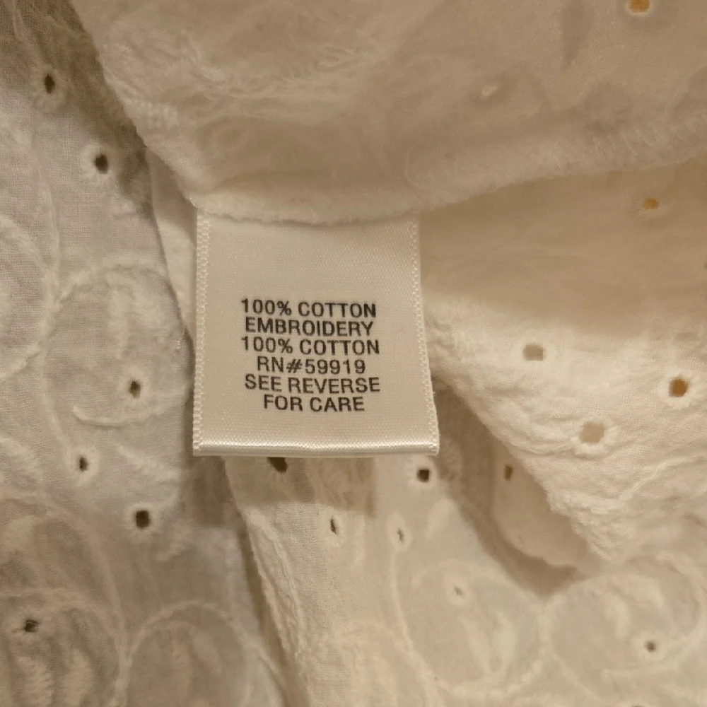 Apt. 9 Women's White Eyelet Button Down Shirt - Picture 4 of 4